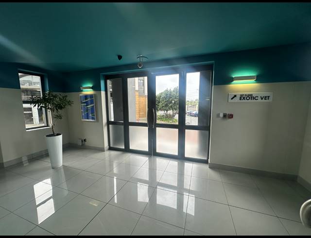 290M² OFFICE TO LET IN CENTURY CITY